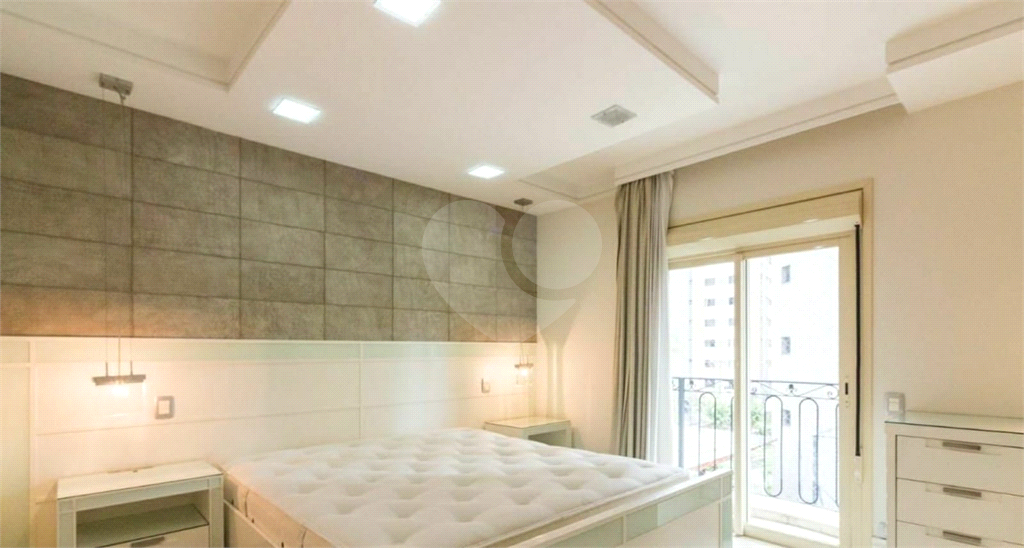 APARTAMENTO em SANTANA
