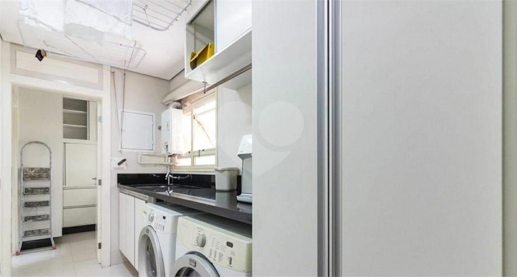 APARTAMENTO em SANTANA