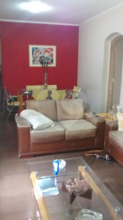 Sobrado à venda na Vila Romero