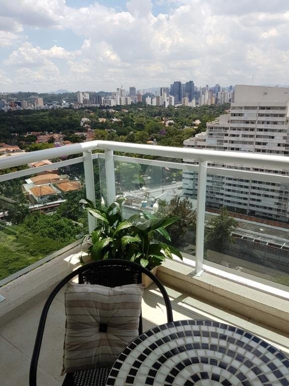 APARTAMENTO MOBILIADO ALTO DA BOA VISTA!!