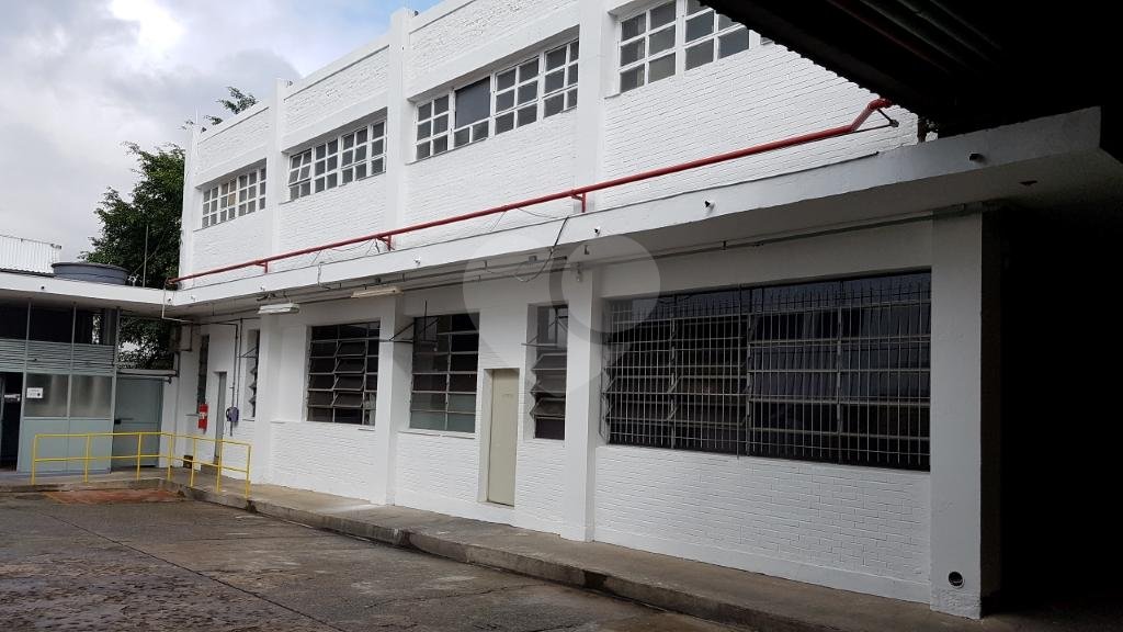 GALPÃO EXCELENTE LOCALIZAÇÃO