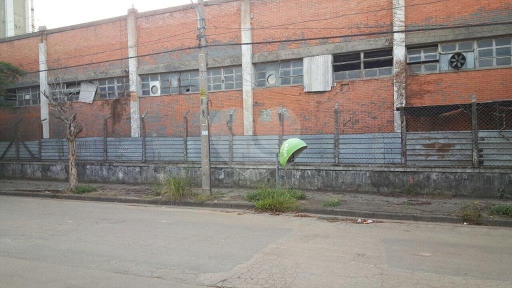 GALPÃO EXCELENTE LOCALIZAÇÃO