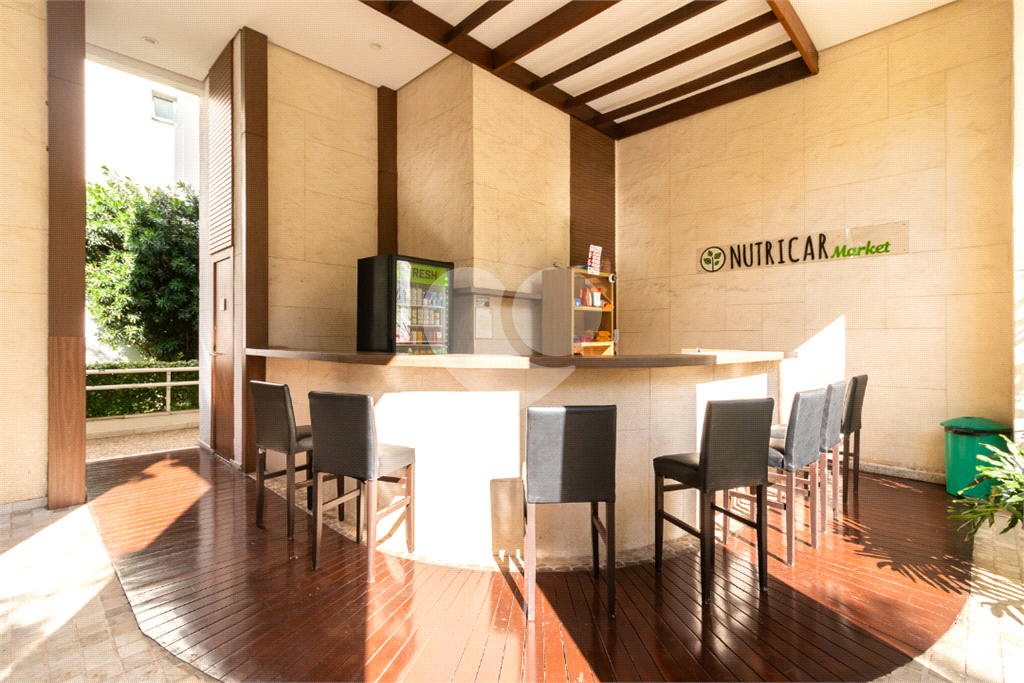 Apartamento com 111 m² - 3 quartos - 1 suíte -2 vagas - Brooklin - Cidade Monções