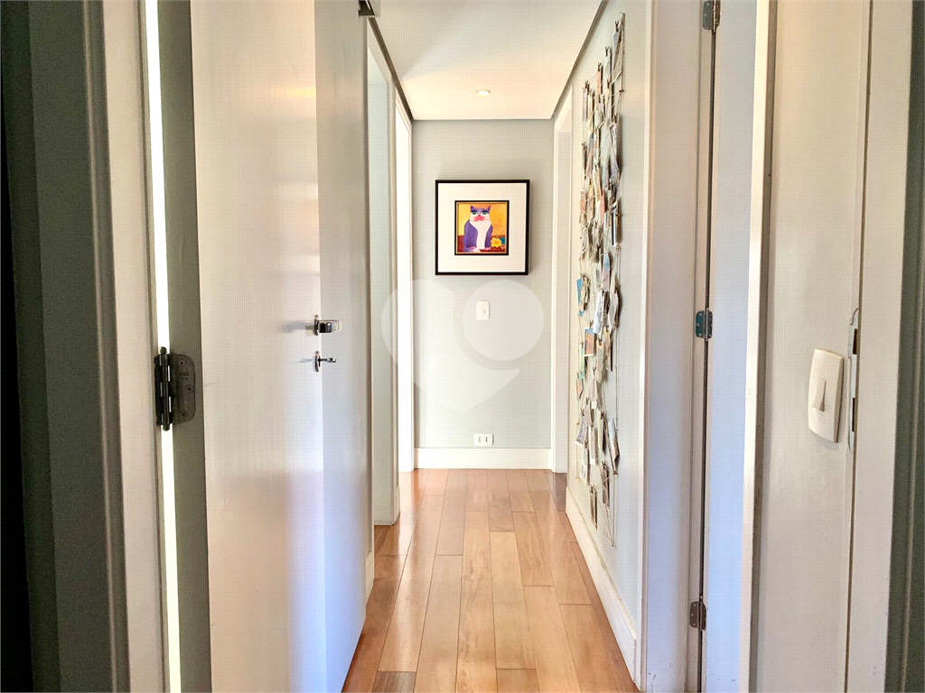 Apartamento com 111 m² - 3 quartos - 1 suíte -2 vagas - Brooklin - Cidade Monções