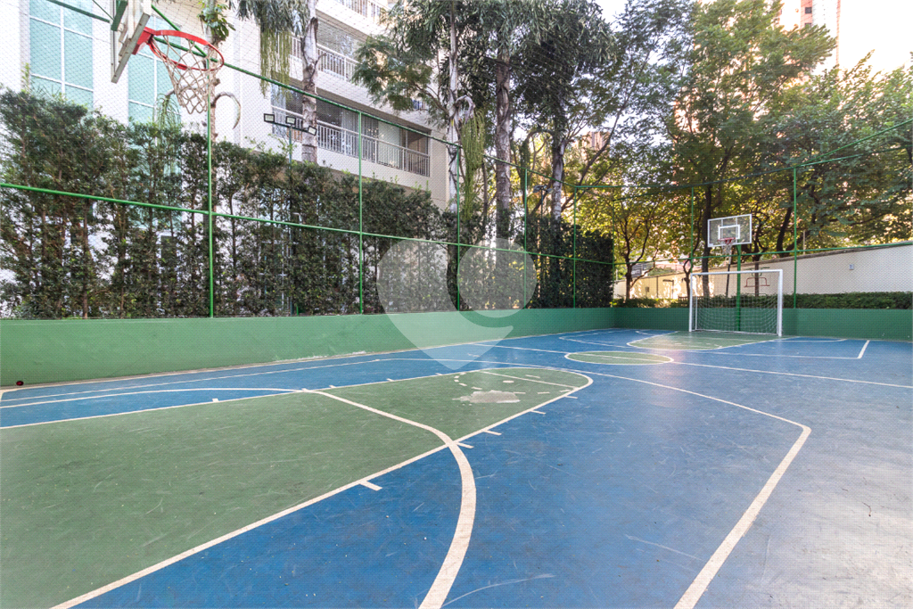 Apartamento com 111 m² - 3 quartos - 1 suíte -2 vagas - Brooklin - Cidade Monções