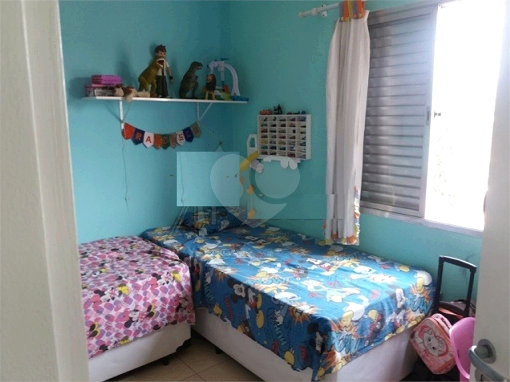 Apartamento Lindo todo reformado em bairro nobre! fácil acesso a condução e ao comercio em geral!