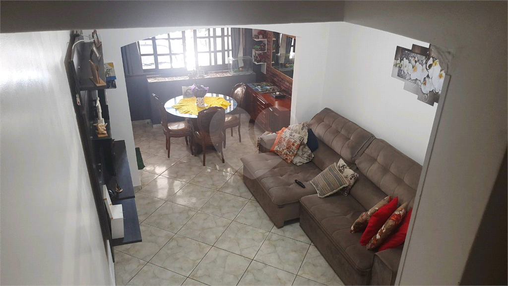 SOBRADO TREMEMBE