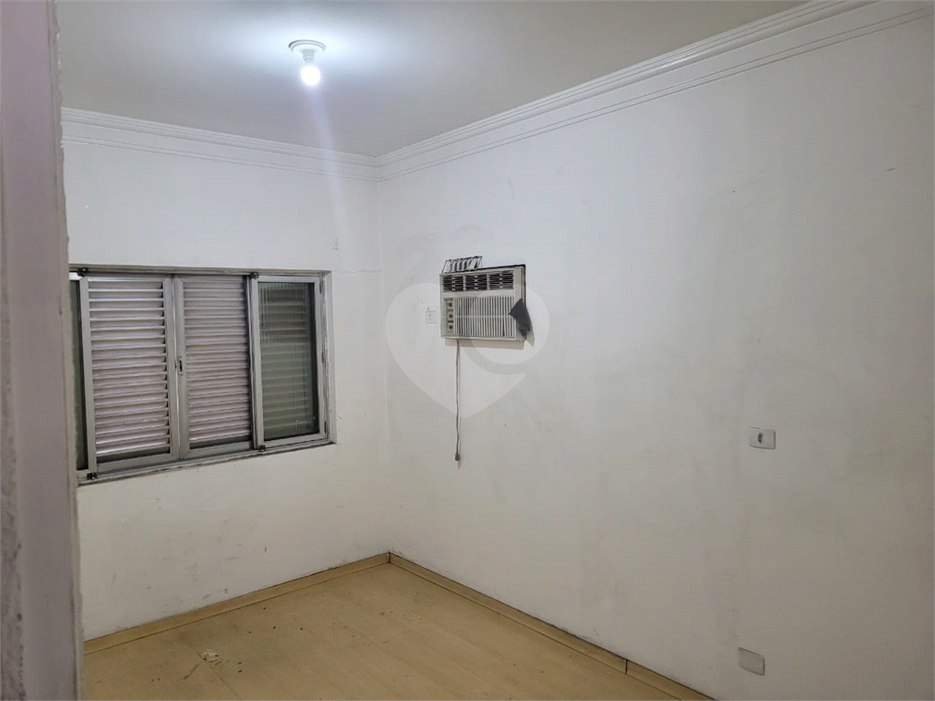 Sobrado Comercial ou Residencial -Santana - Jardim São Paulo  com 5 vagas, 8 salas e 4 banheiros!