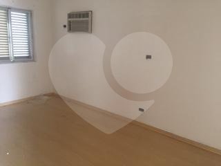 Sobrado Comercial ou Residencial -Santana - Jardim São Paulo  com 5 vagas, 8 salas e 4 banheiros!
