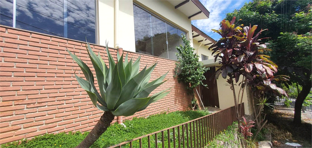 Casa Térrea Jardim Floresta