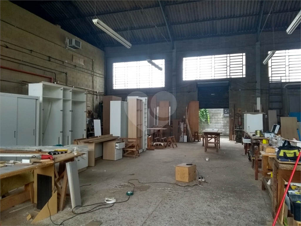 Prédio para venda e ou locação com 2 andares no bairro do Jaçanã