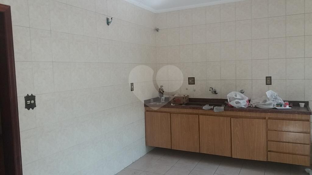 Sobrado à venda e aluguel com 3 quartos, 305m² - Foto 15