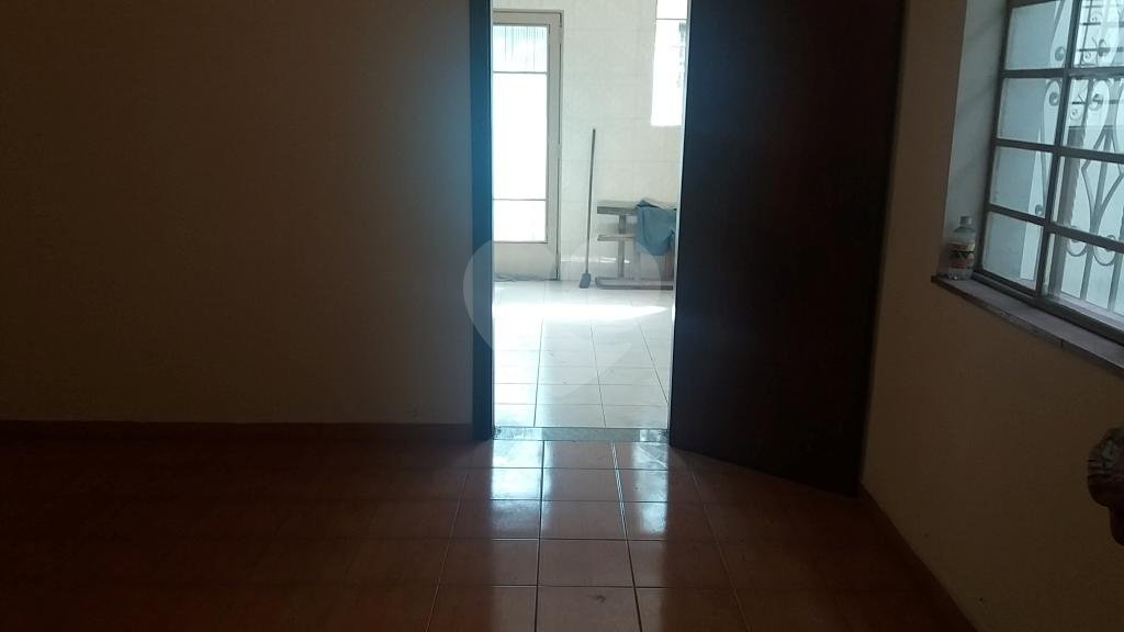 Sobrado à venda e aluguel com 3 quartos, 305m² - Foto 5