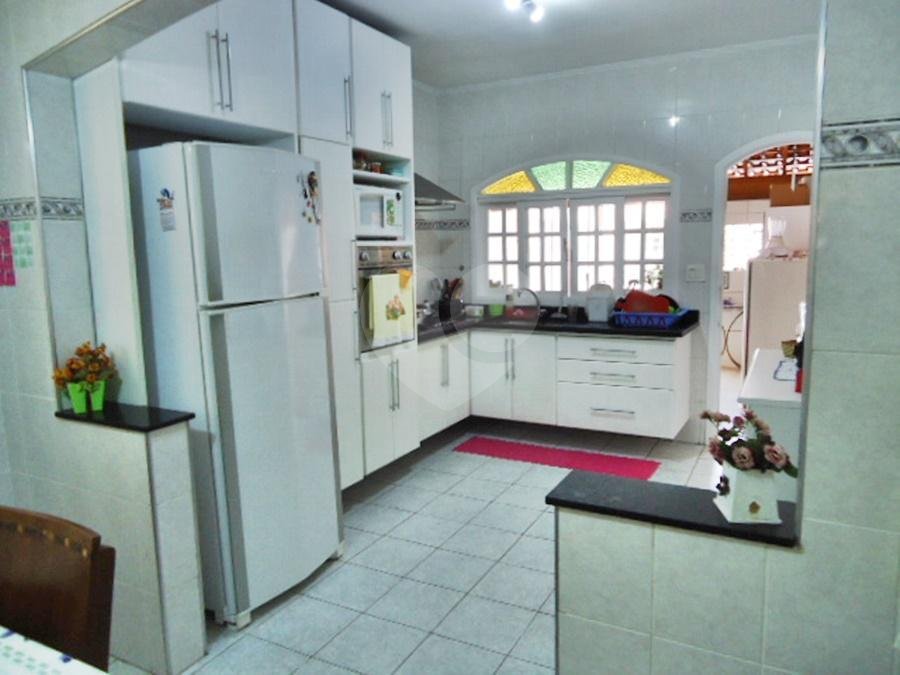 Sobrado à venda com 3 quartos, 193m² - Foto 6