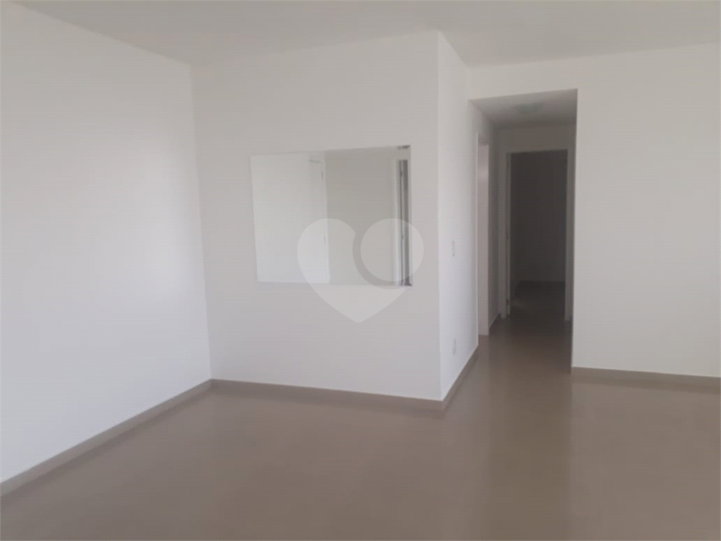 Apartamento novo na Vila Maria Alta com varanda gourmet