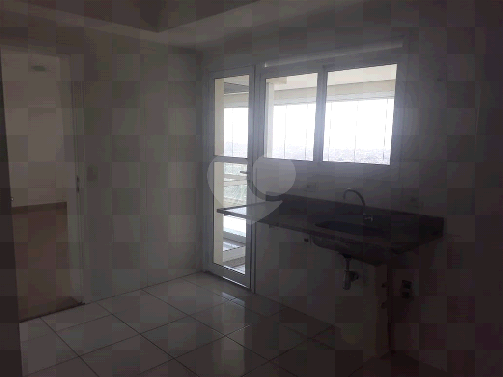 Apartamento novo na Vila Maria Alta com varanda gourmet