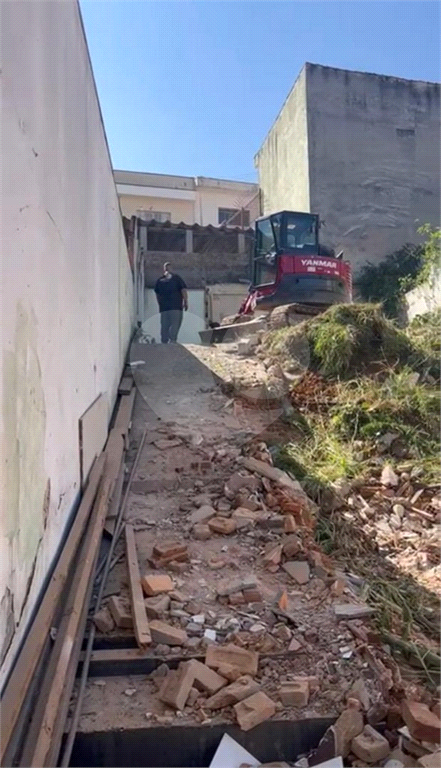 TERRENO EM ZONA COMERCIAL