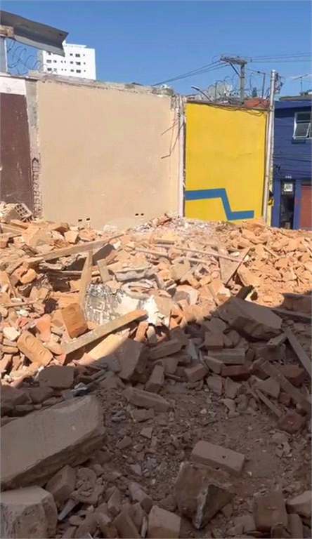 TERRENO EM ZONA COMERCIAL