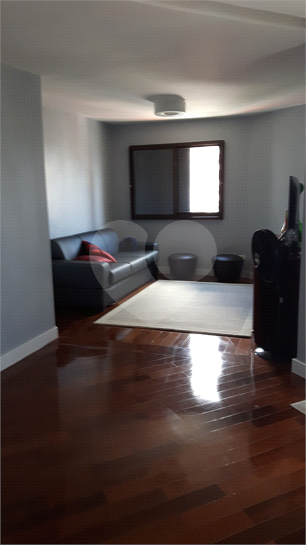 Apartamento à venda com 2 quartos, 157m² - Foto 29