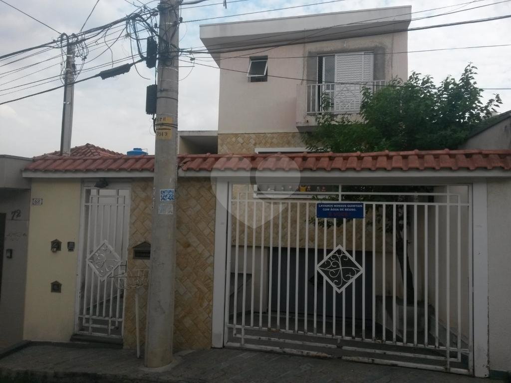 Sobrado à venda e aluguel com 3 quartos, 258m² - Foto 1