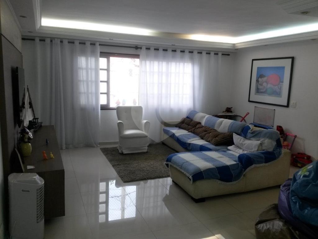 Sobrado à venda e aluguel com 3 quartos, 258m² - Foto 7