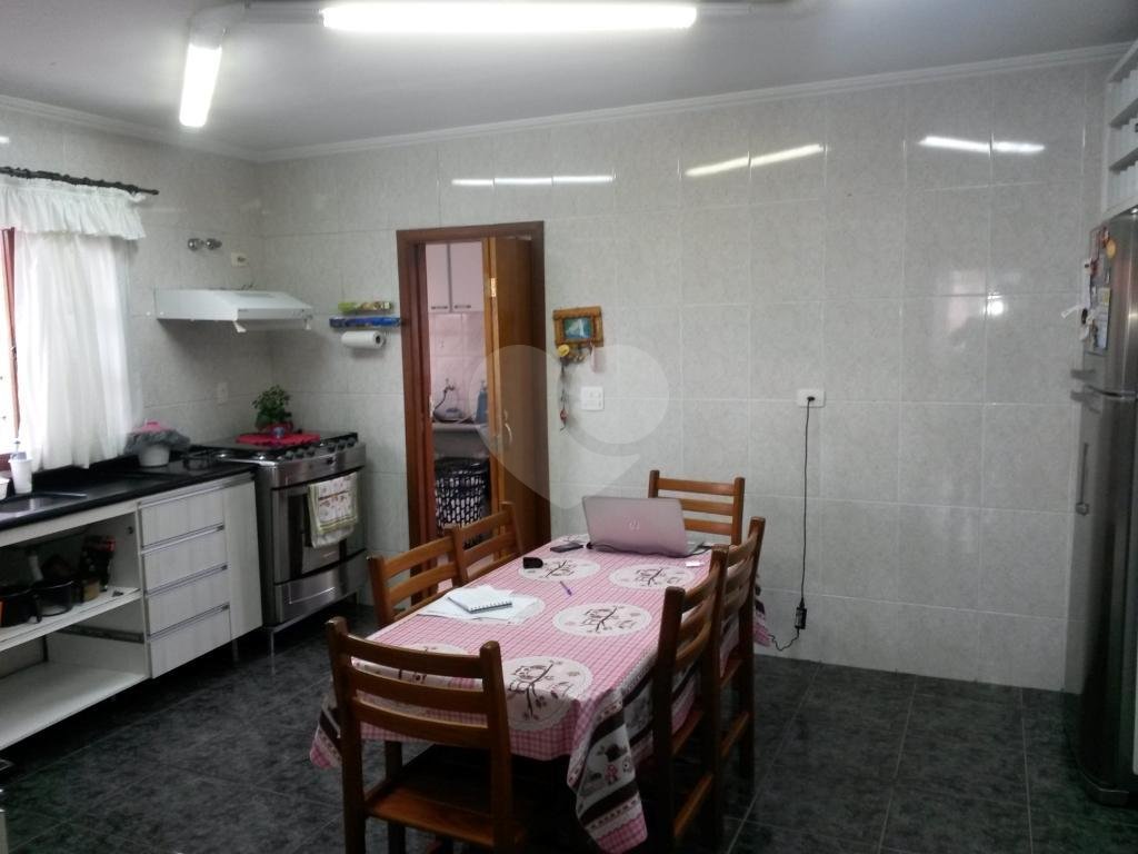 Sobrado à venda e aluguel com 3 quartos, 258m² - Foto 5