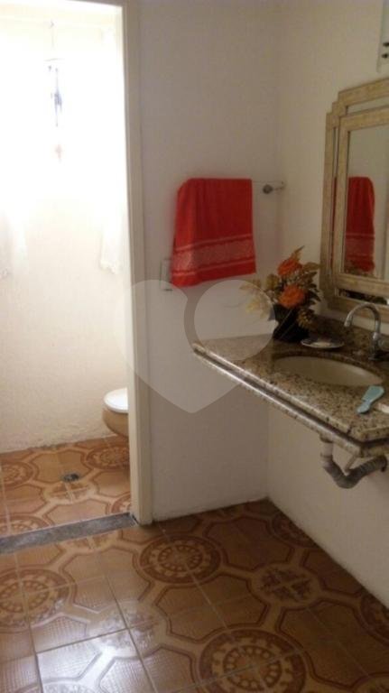SOBRADO em VILA ROSÁLIA