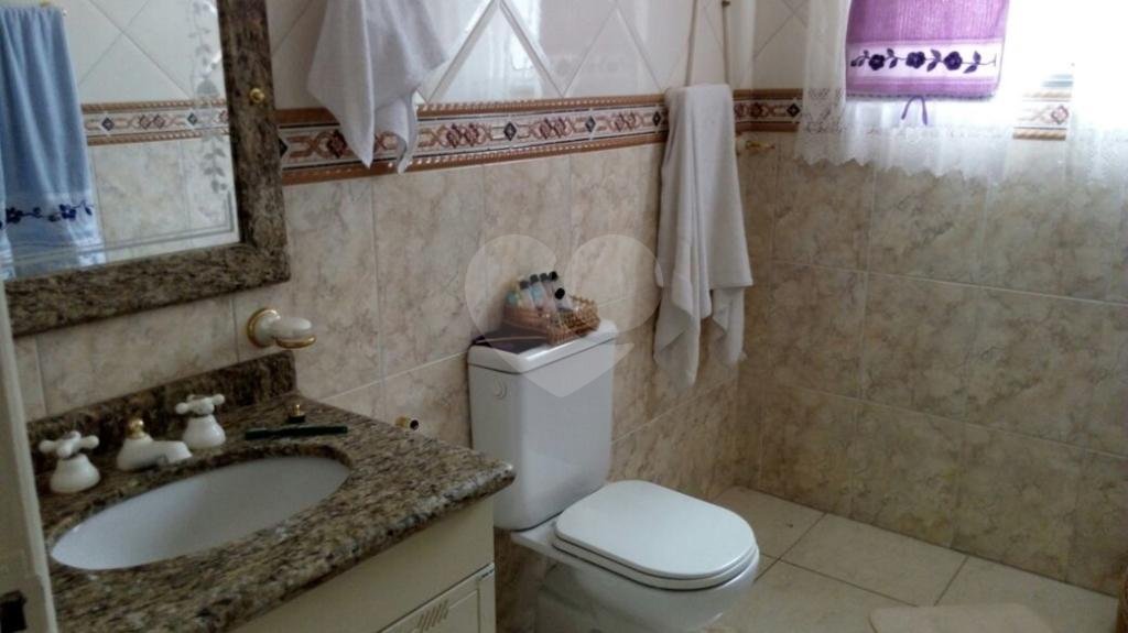 SOBRADO em VILA ROSÁLIA