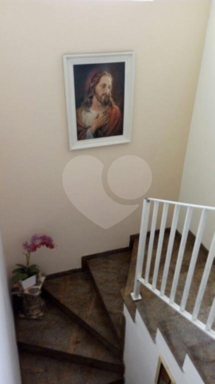 SOBRADO em VILA ROSÁLIA