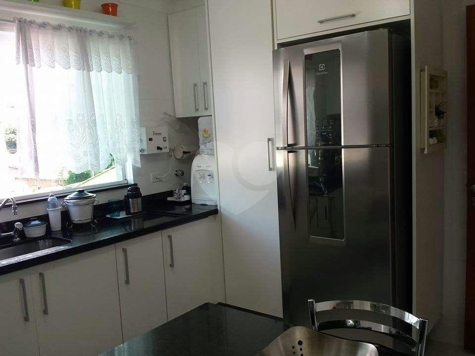 Sobrado à venda com 3 quartos, 150m² - Foto 2