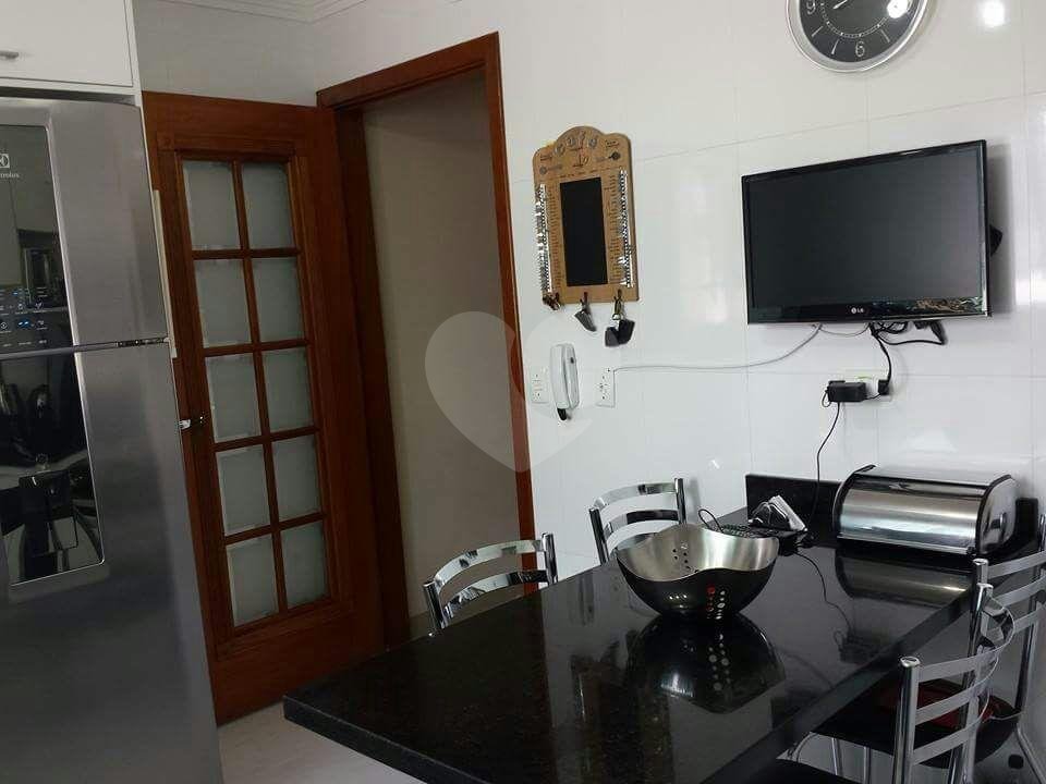 Sobrado à venda com 3 quartos, 150m² - Foto 4