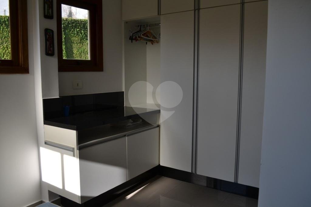Casa Residencial XI Alphaville 3 Dormitórios 3 Suítes 4 Vagas