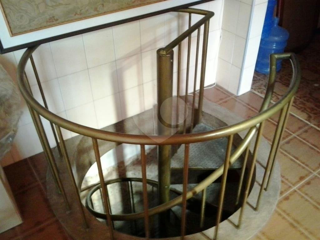 SOBRADO em VILA GALVÃO