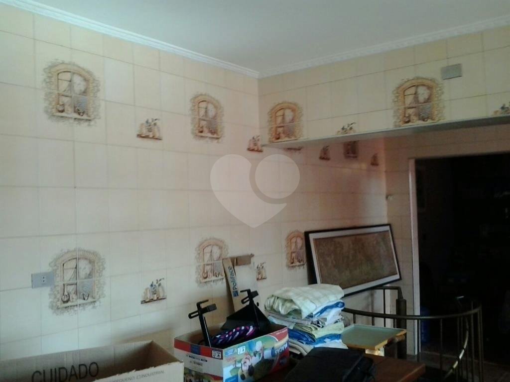 SOBRADO em VILA GALVÃO