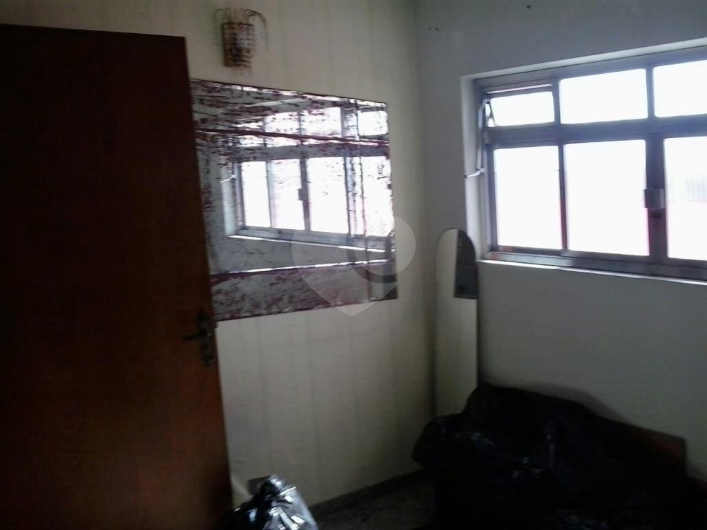 SOBRADO em VILA GALVÃO