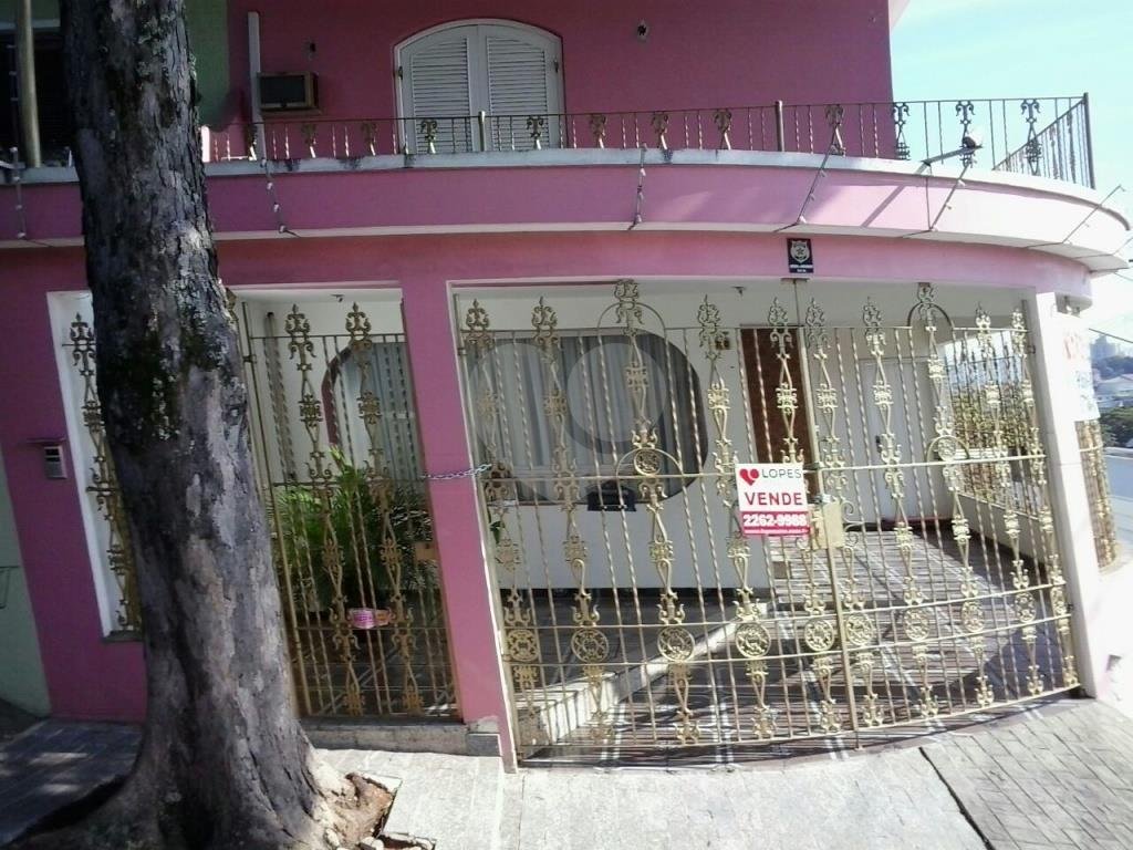 SOBRADO em VILA GALVÃO