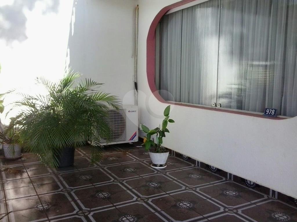 SOBRADO em VILA GALVÃO