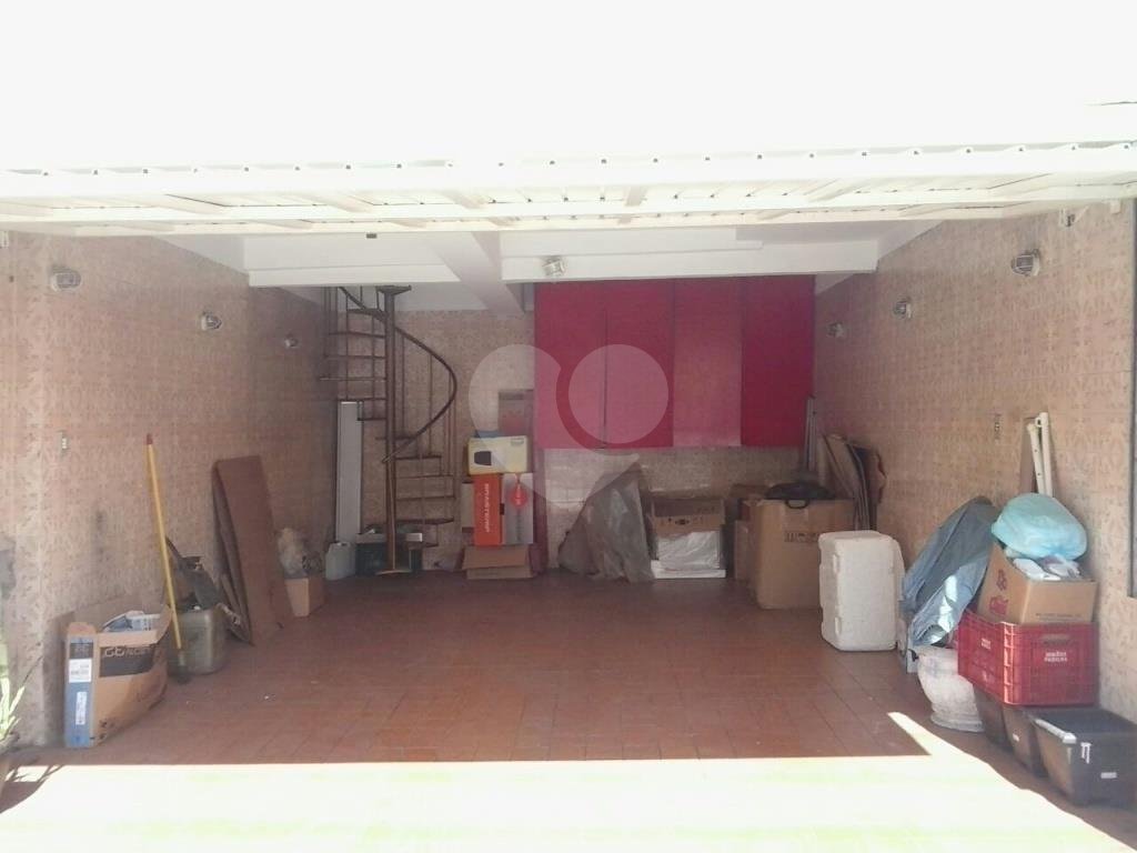 SOBRADO em VILA GALVÃO