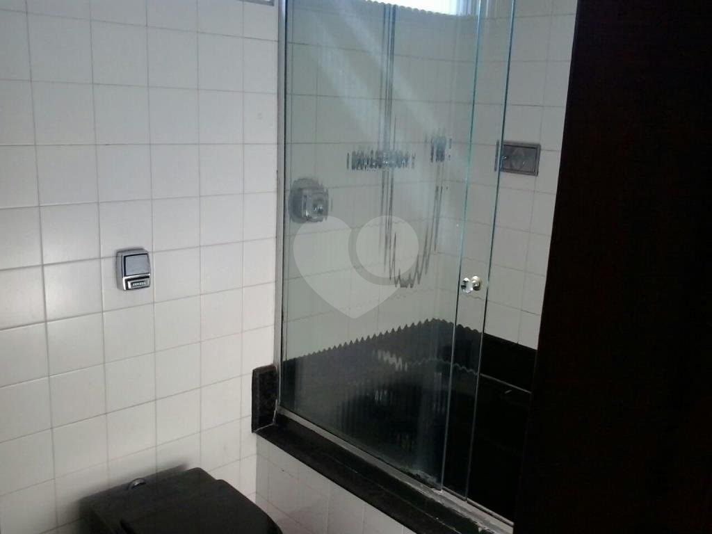 SOBRADO em VILA GALVÃO