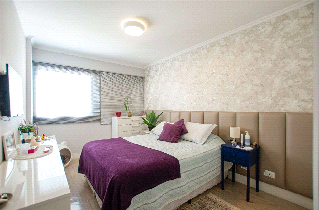 Apartamento - Perdizes - 4 Dormitórios - 157 m²