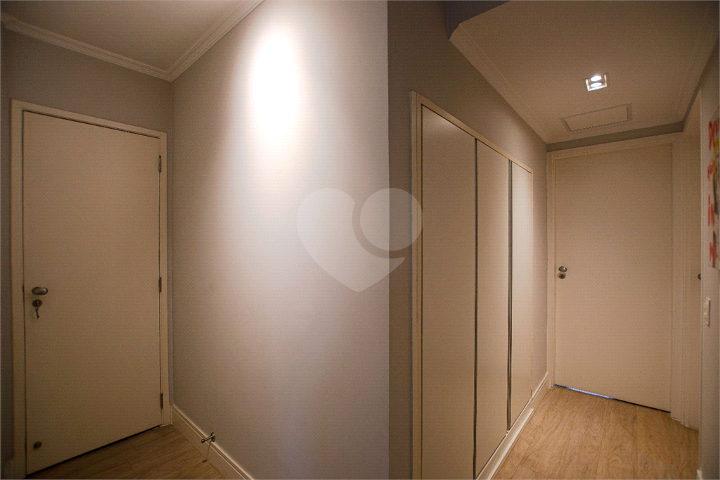 Apartamento - Perdizes - 4 Dormitórios - 157 m²