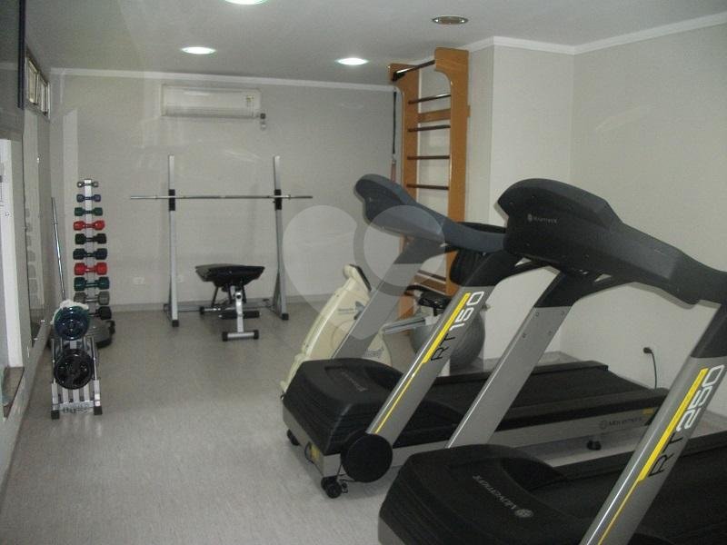 Apartamento - Perdizes - 4 Dormitórios - 157 m²