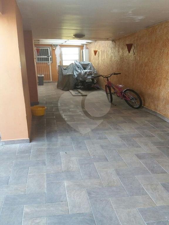 Sobrado à venda e aluguel com 4 quartos, 320m² - Foto 12