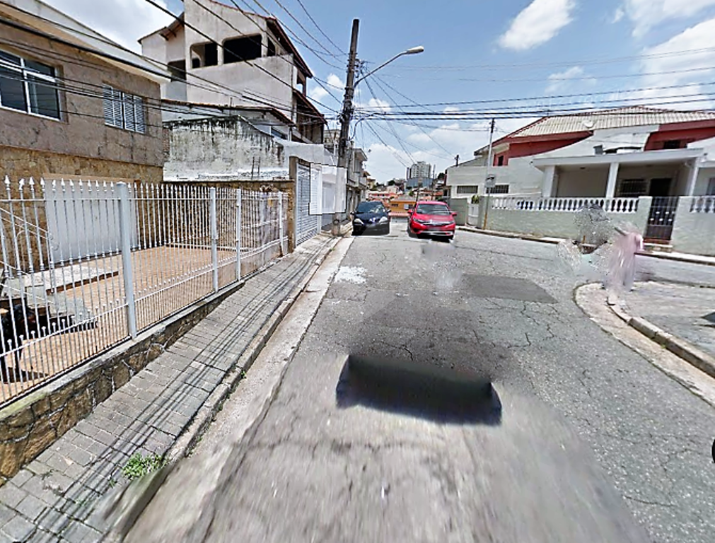 Casa ampla bem localizada na região da Santa Inês