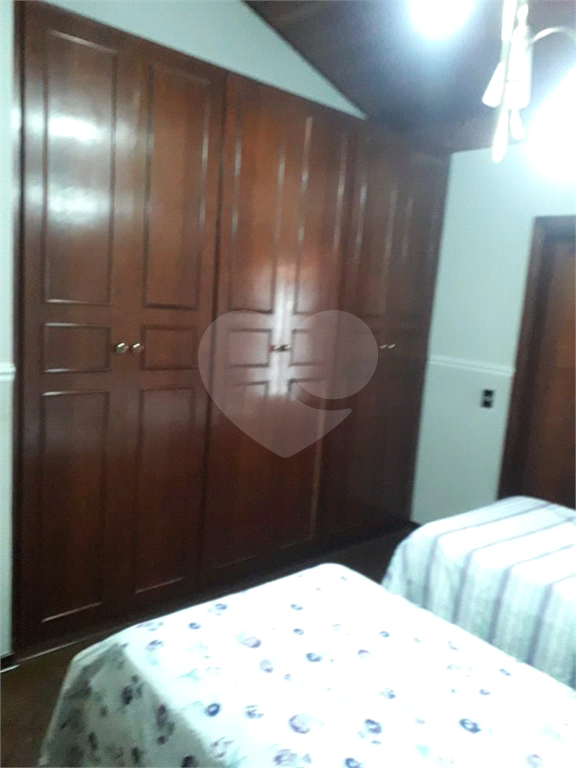 Sobrado de alto padrão no Tremembé