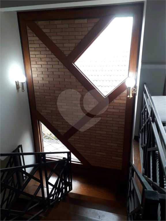 Sobrado de alto padrão no Tremembé