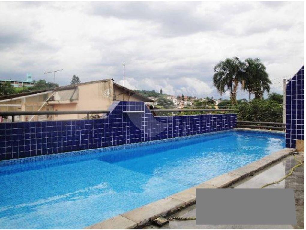 LINDO SOBRADO EM CONDOMÍNIO FECHADO NO HORTO FLORESTAL