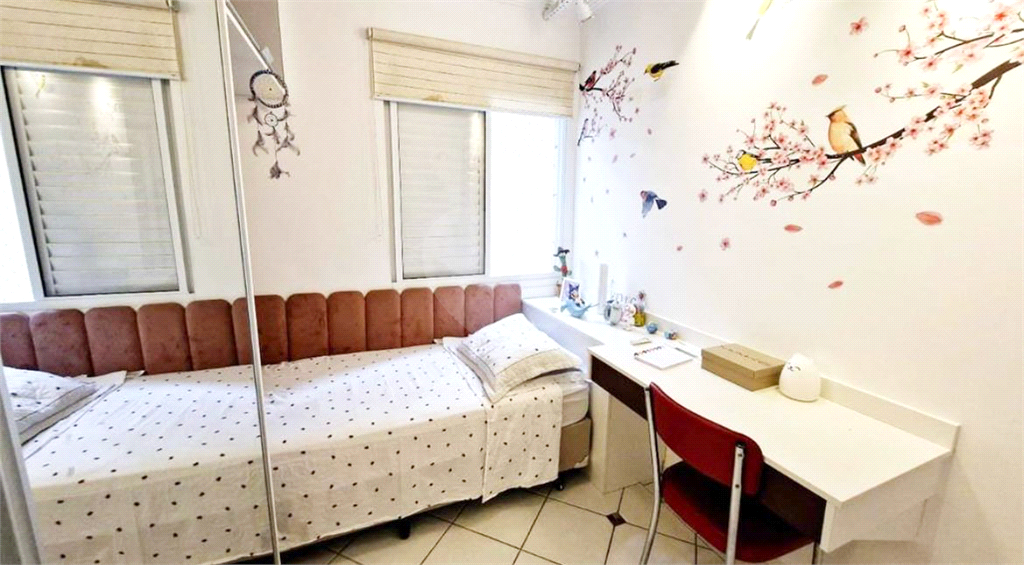 LINDO SOBRADO EM CONDOMÍNIO FECHADO NO HORTO FLORESTAL