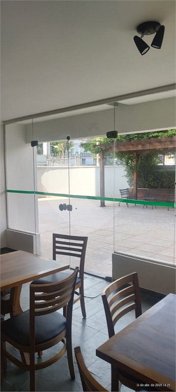 APARTAMENTO em CASA VERDE
