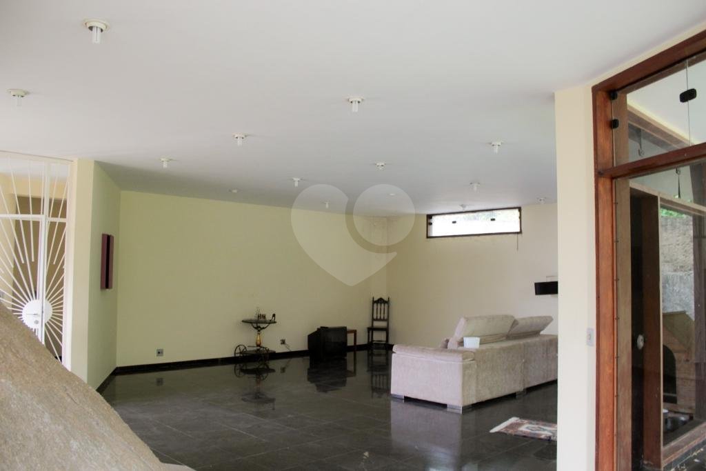 Casa de Condomínio à venda com 4 quartos, 690m² - Foto 16